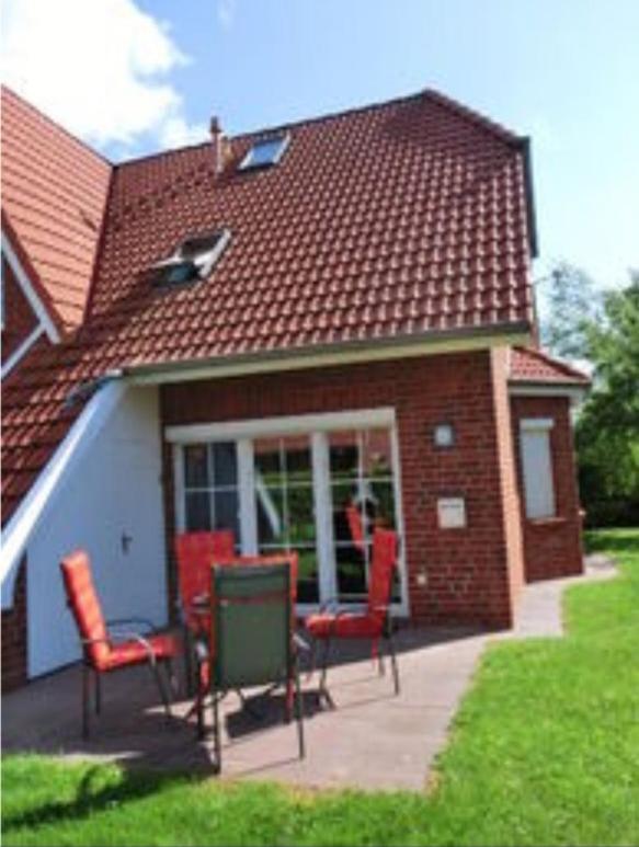 Ferienhaus Lisa Hooksiel Exterior photo